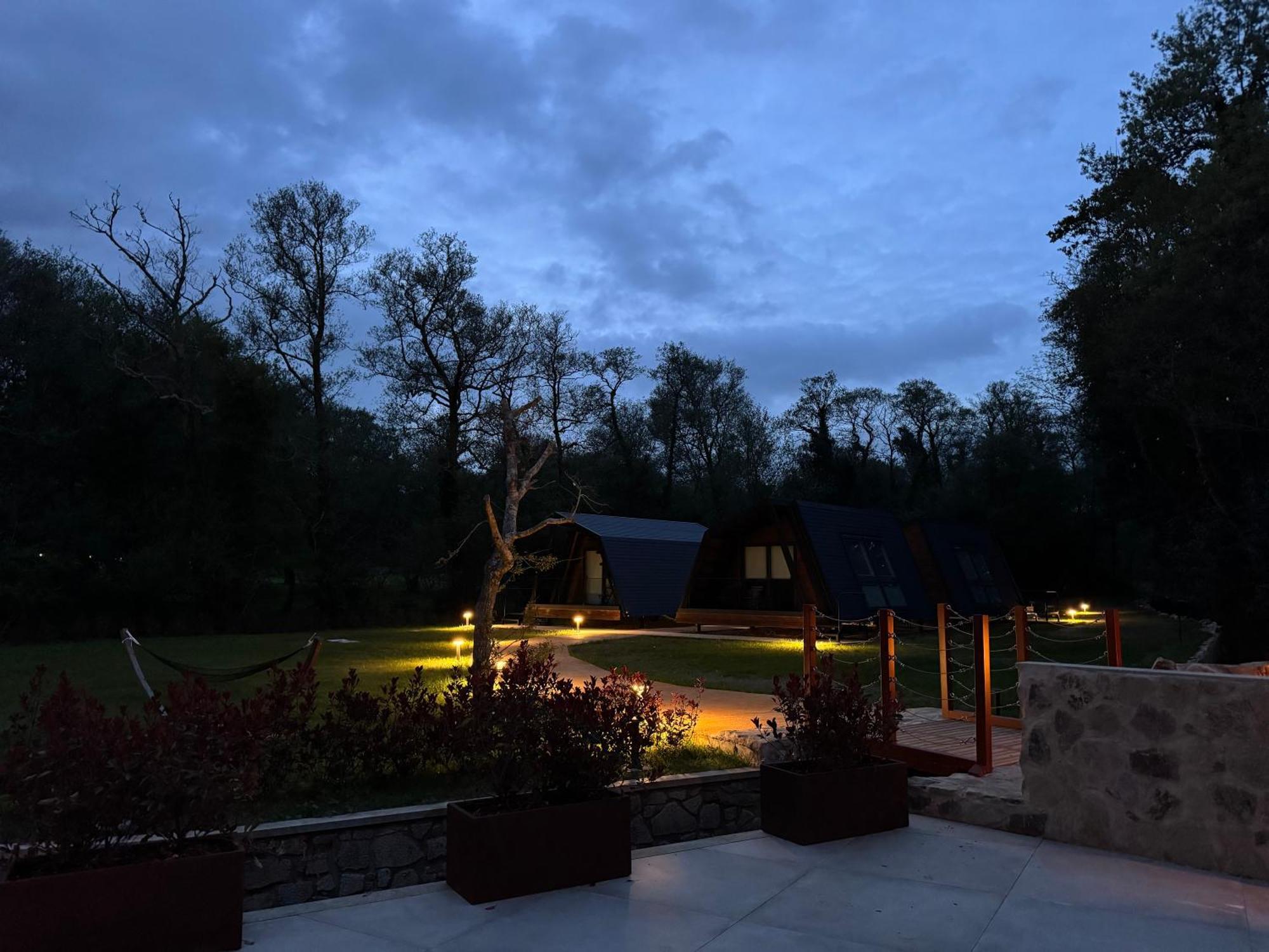 Luar Do Sarela & Suites Conjo Exterior photo